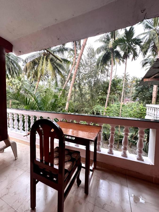 Red House - Agonda Beach Экстерьер фото